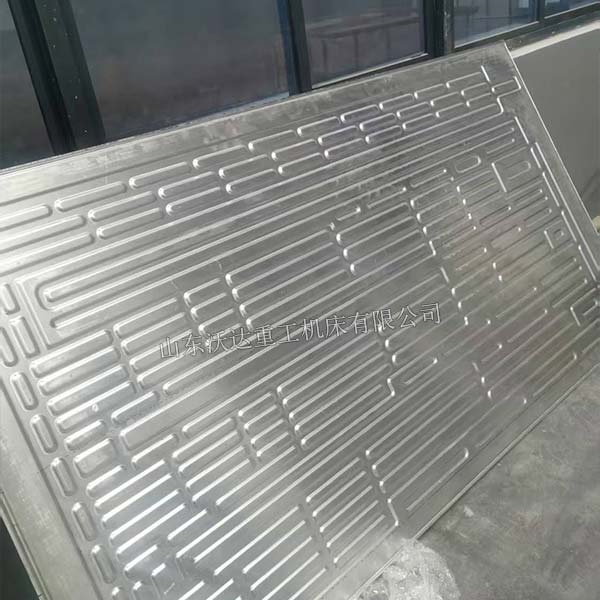汽车电池液冷板